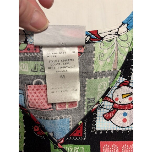 Scrubstar Scrub Top Happy Holidays Santa Snowman Merry Christmas Women Med - Picture 2 of 7